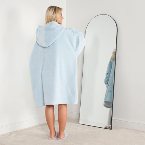 Hooded Blanket with Ultra Soft Sherpa Lining