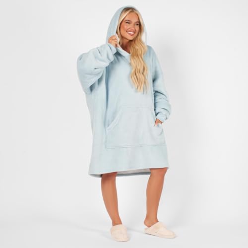 Hooded Blanket with Ultra Soft Sherpa Lining