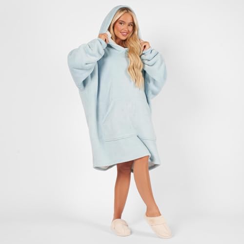 Hooded Blanket with Ultra Soft Sherpa Lining