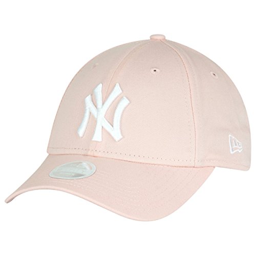 Essential 940 White Cap