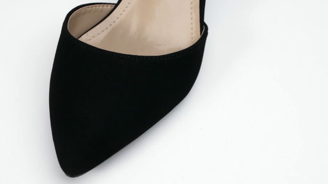Pointed Toe Low Heel Sandals