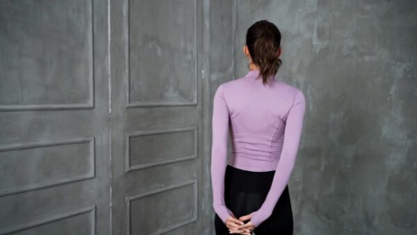 Long Sleeve Yoga Crop Top with Thumb Holes