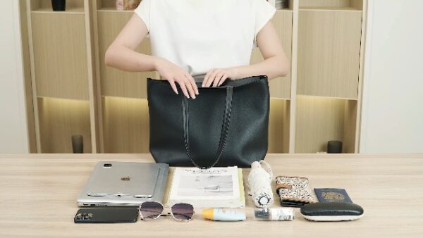 PU Leather Tote Handbag with Zip (Black)