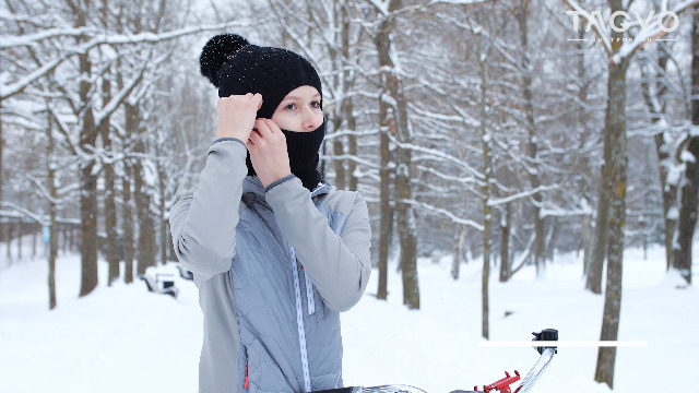 Winter Warm Knitted Cap & Neck Warmer Set